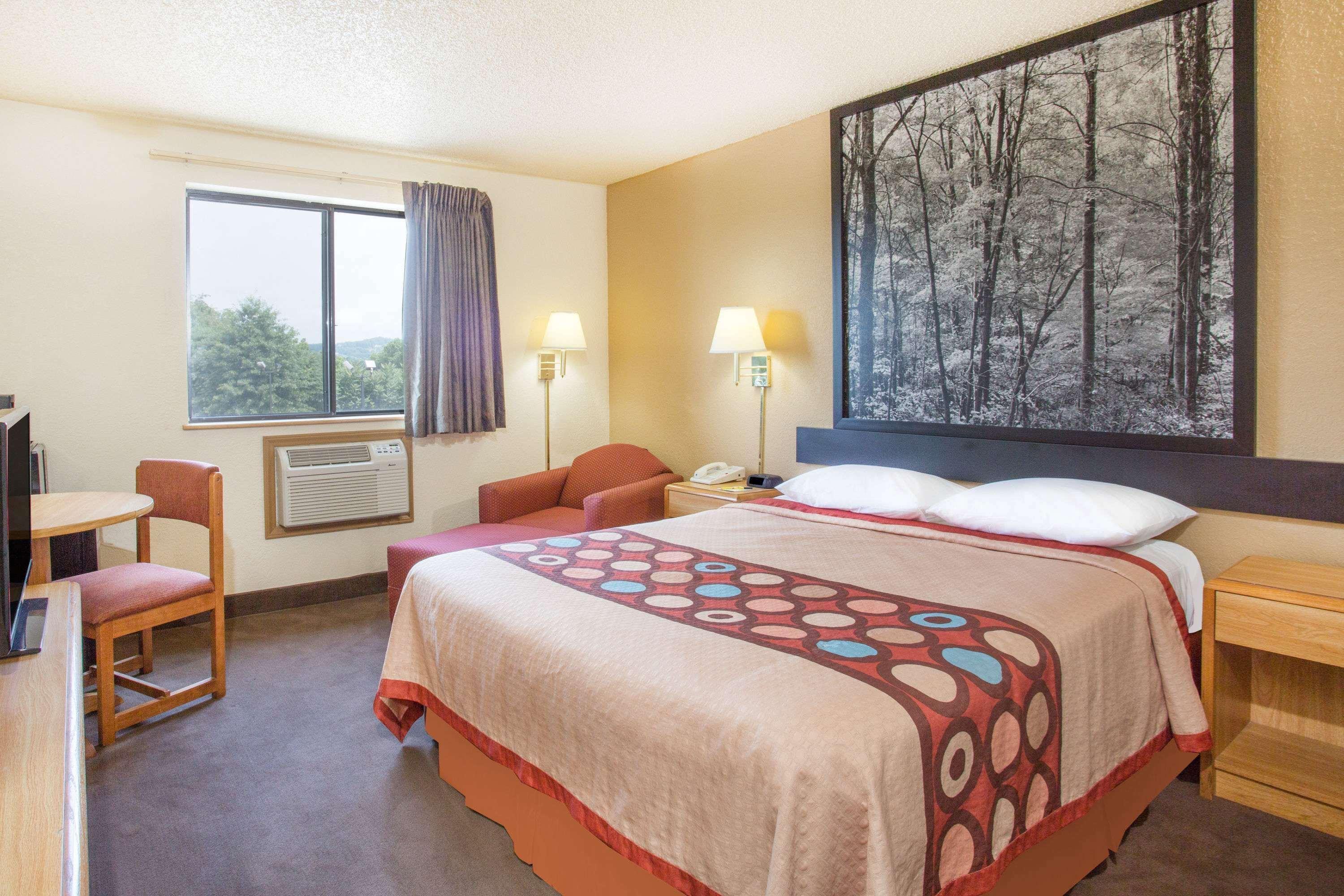 Hotel Super 8 By Wyndham Lexington Va Esterno foto